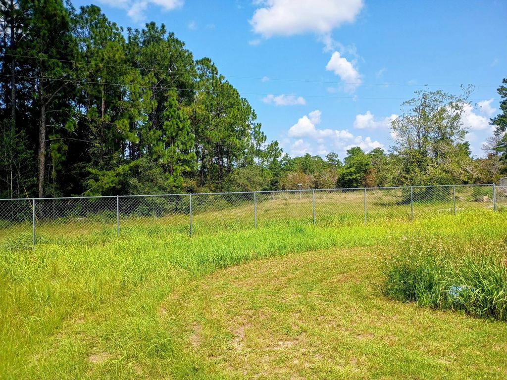 2 of 6 - 0000 Veterans Lane, Freeport, FL