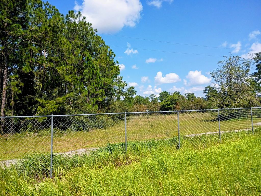 3 of 6 - 0000 Veterans Lane, Freeport, FL