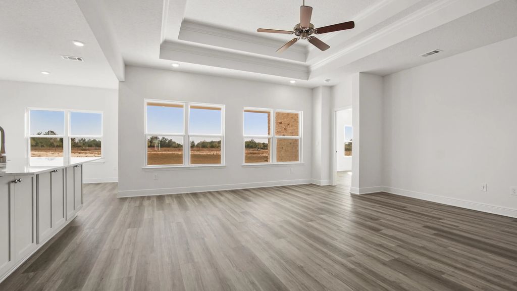 17 of 37 - 258 W Farm Owl Drive, Freeport, FL