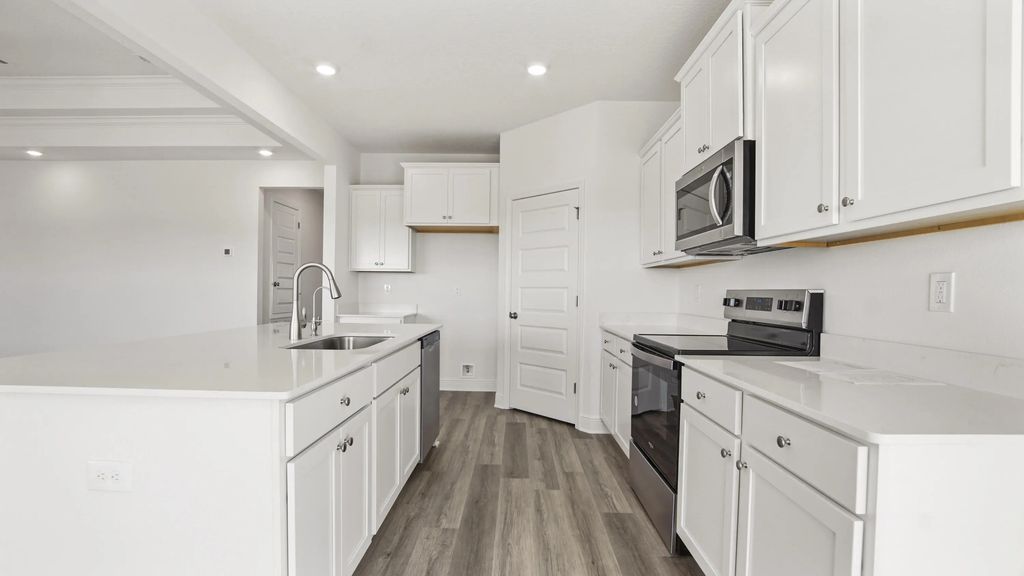 20 of 37 - 258 W Farm Owl Drive, Freeport, FL
