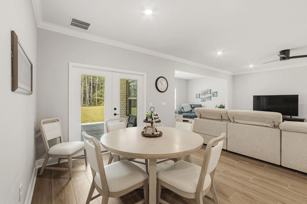 11 of 64 - 94 S Bentgrass Road, Freeport, FL