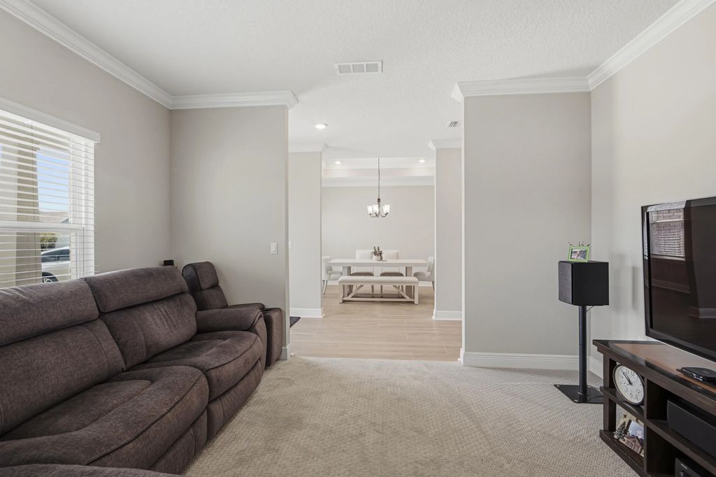 17 of 64 - 94 S Bentgrass Road, Freeport, FL