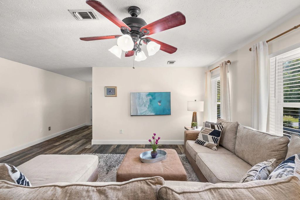 10 of 39 - 16220 Sky Avenue, Panama City Beach, FL