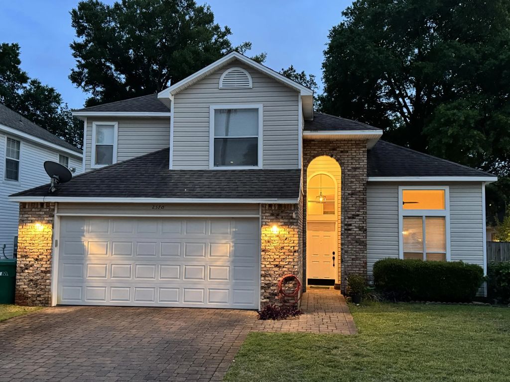 2570 Barron Court, Shalimar