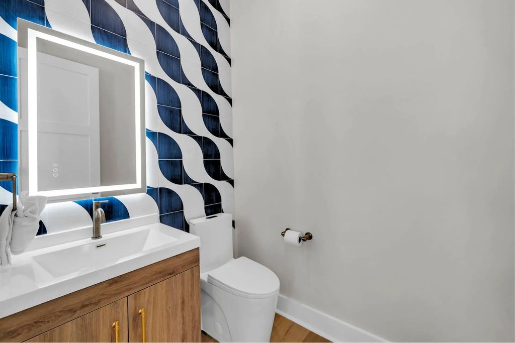 11 of 77 - 222 Miami Street, Miramar Beach, FL