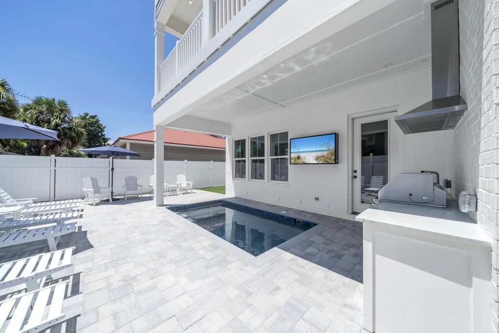 69 of 77 - 222 Miami Street, Miramar Beach, FL