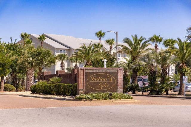 4080 Dancing Cloud Court 226, Destin.