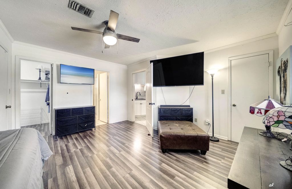 15 of 60 - 13801 Bay Avenue, Panama City Beach, FL