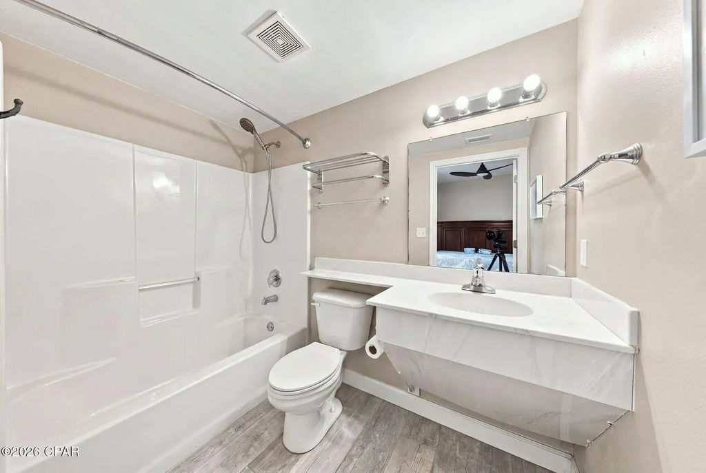21 of 42 - 9900 S Thomas Drive Unit 2131, Panama City Beach, FL