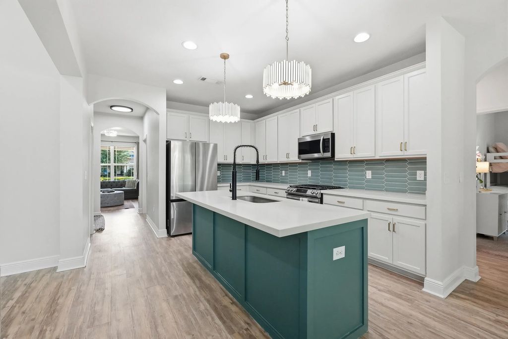 23 of 68 - 24 Brighton Cove, Freeport, FL