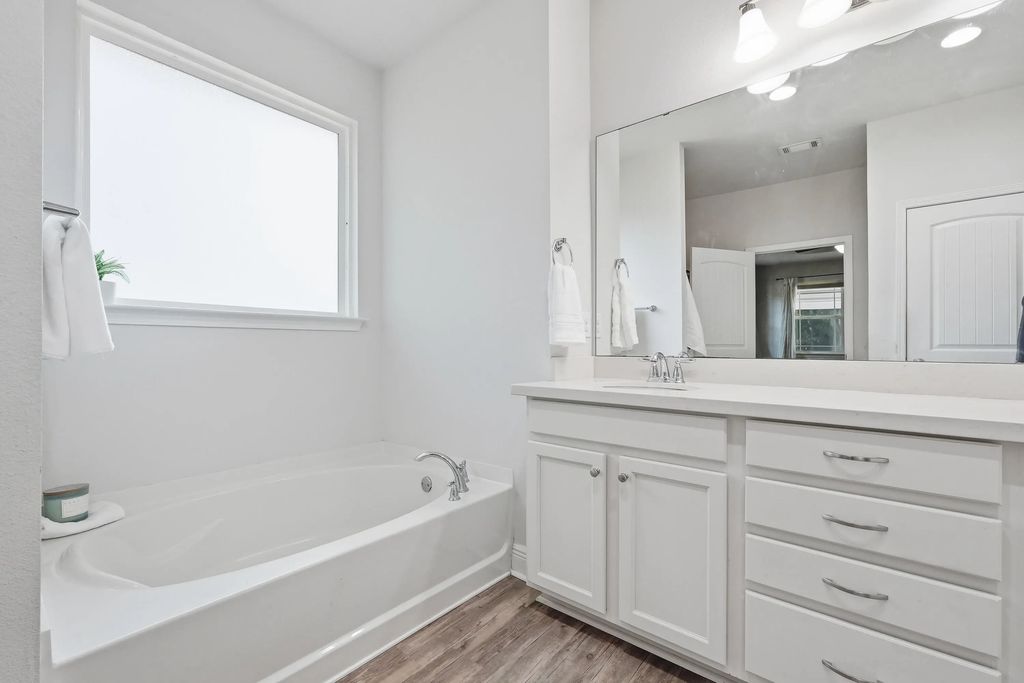 38 of 68 - 24 Brighton Cove, Freeport, FL