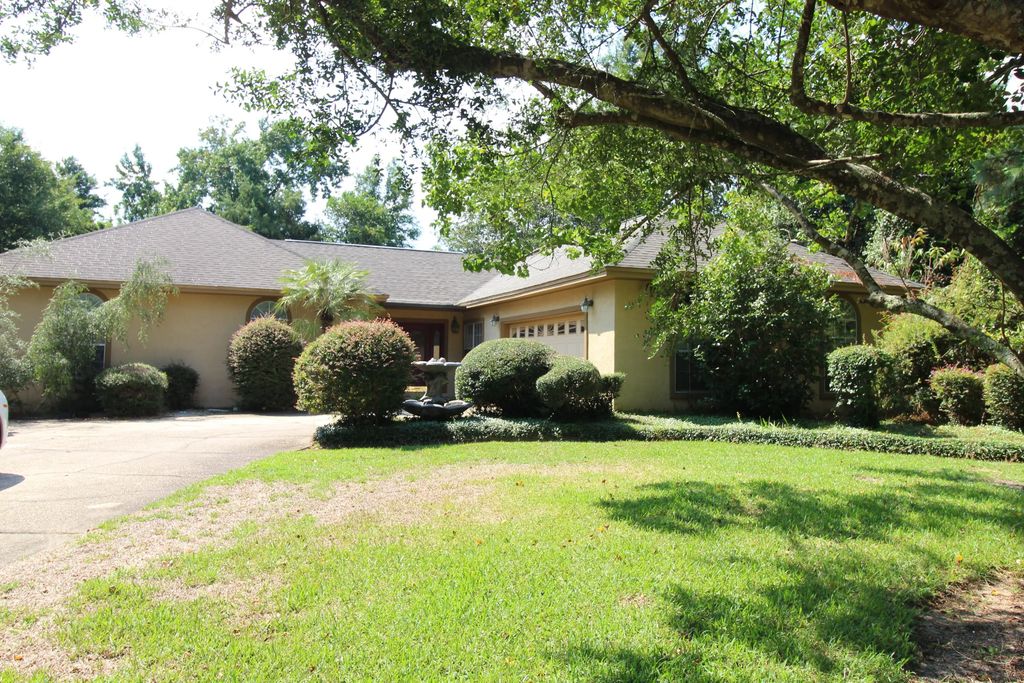 14 Hampton Circle, Niceville