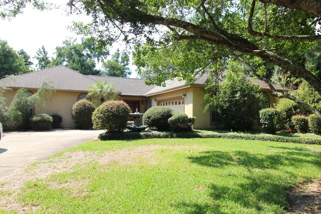 14 Hampton Circle, Niceville