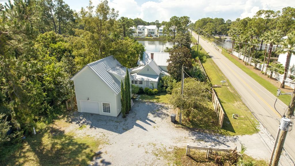 5 of 16 - 1828 N Co Hwy 393, Santa Rosa Beach, FL