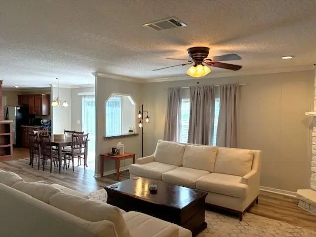 23 of 36 - 24 Palmetto Avenue, Freeport, FL