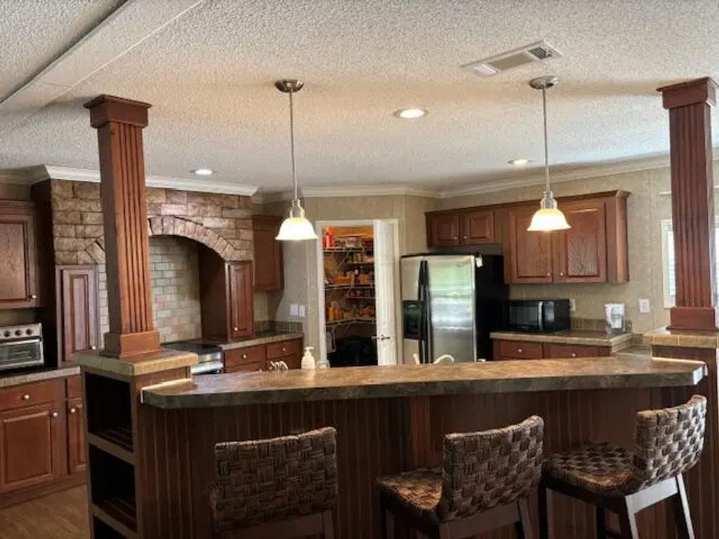 6 of 36 - 24 Palmetto Avenue, Freeport, FL