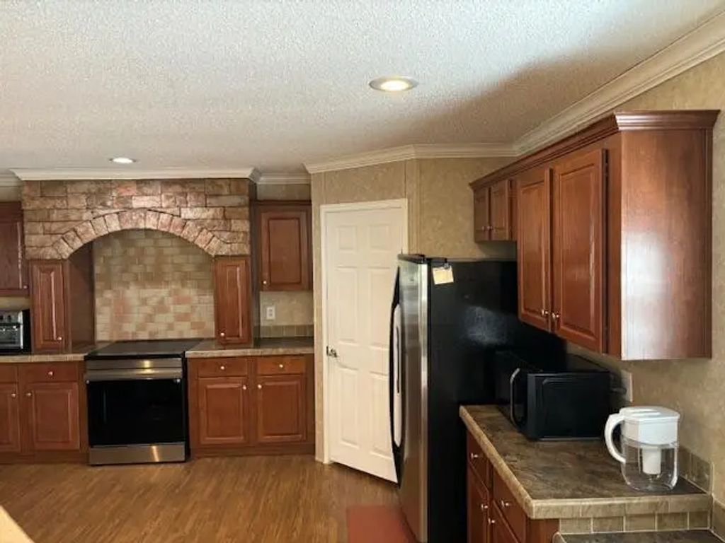 8 of 36 - 24 Palmetto Avenue, Freeport, FL