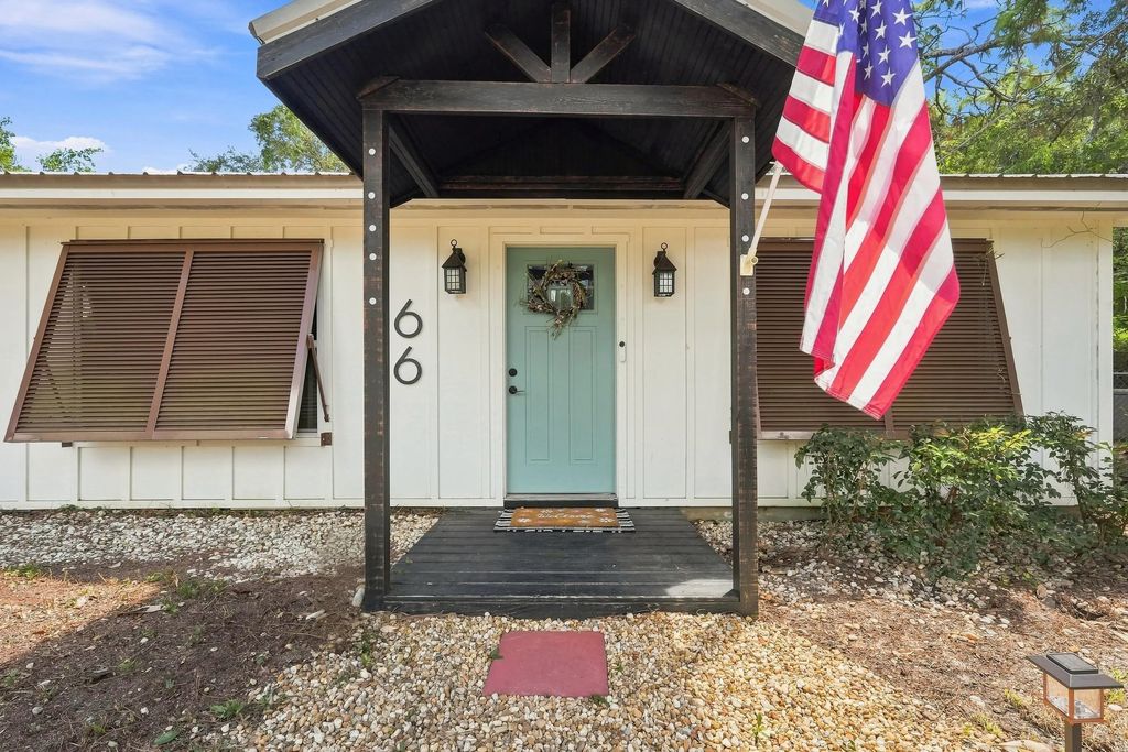 66 Sixth Avenue, Shalimar