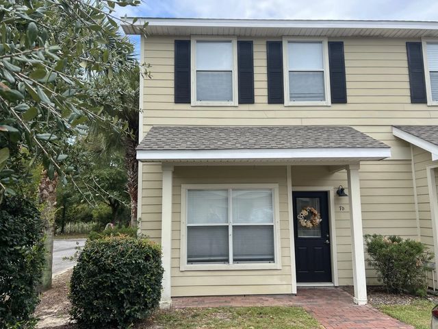 Photo of Listing #1010696