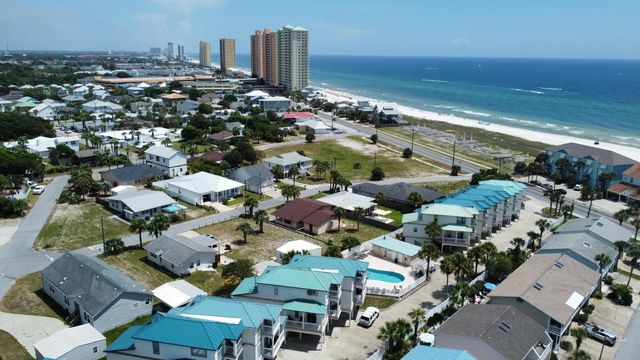 17878 Front Beach Road Unit B1, Panama City Beach.