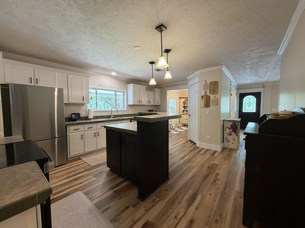 12 of 44 - 927 Black Creek Boulevard, Freeport, FL