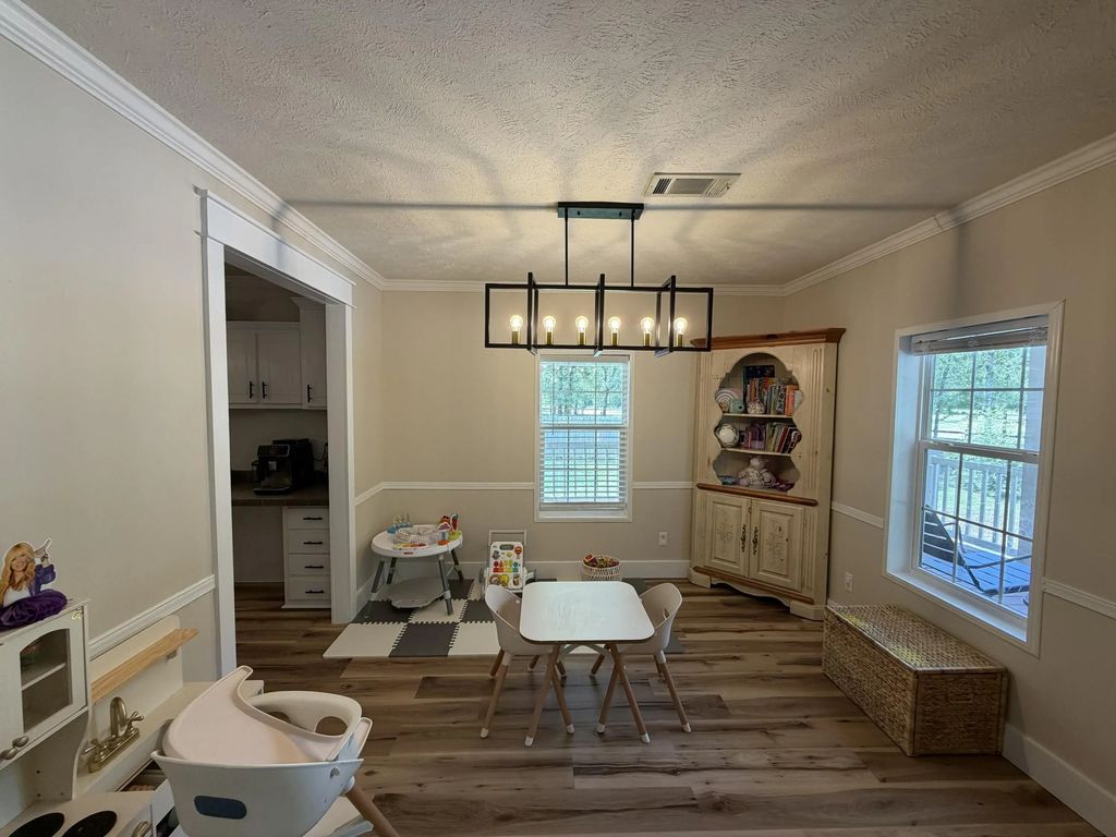 14 of 44 - 927 Black Creek Boulevard, Freeport, FL