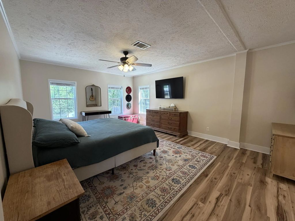16 of 44 - 927 Black Creek Boulevard, Freeport, FL