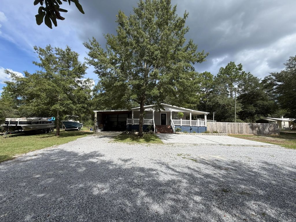 43 of 44 - 927 Black Creek Boulevard, Freeport, FL