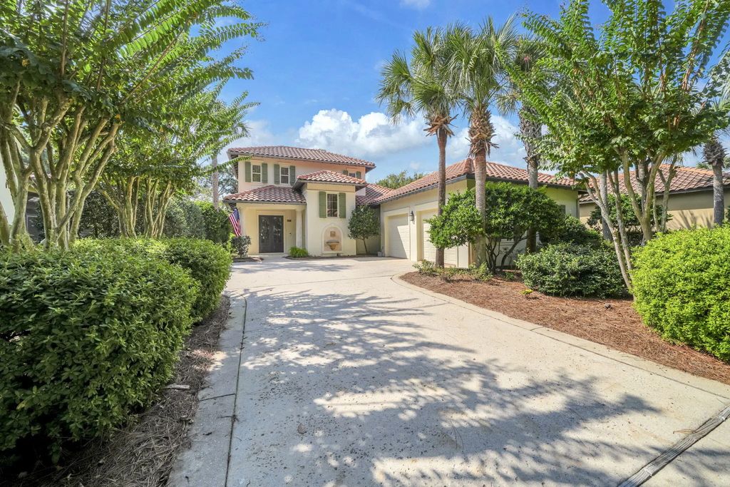 2521 Vineyard Lane, Miramar Beach
