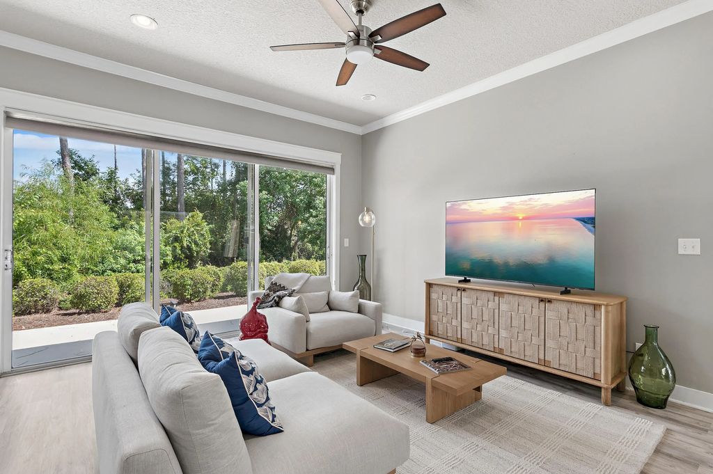 8 of 40 - 4523 Golf Villa Court, Destin, FL