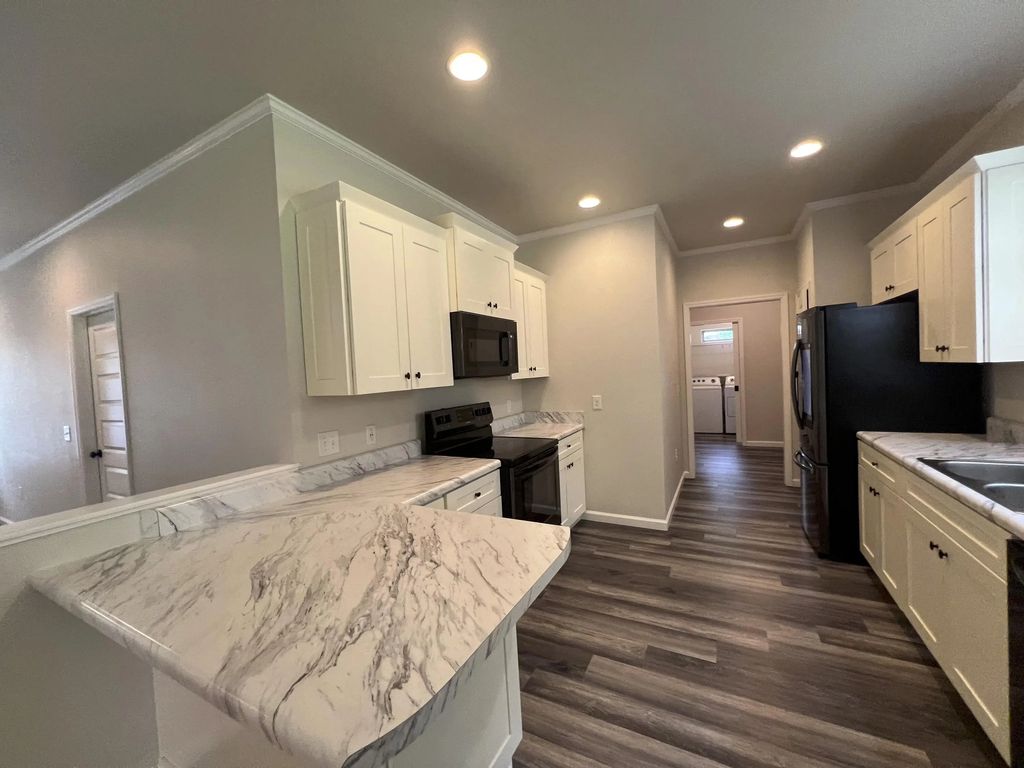 2619 Victoria Place, Crestview