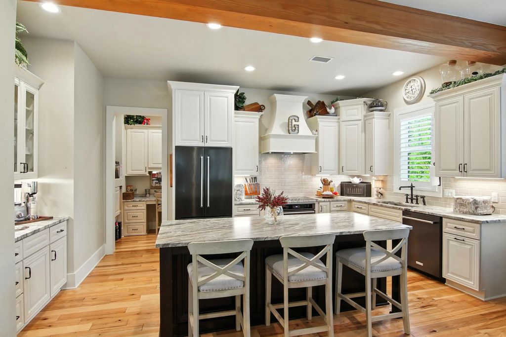 16 of 68 - 400 Pitts Bayshore Drive, Freeport, FL