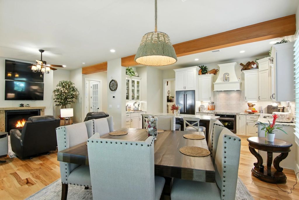24 of 68 - 400 Pitts Bayshore Drive, Freeport, FL
