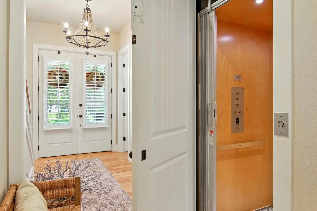 26 of 68 - 400 Pitts Bayshore Drive, Freeport, FL
