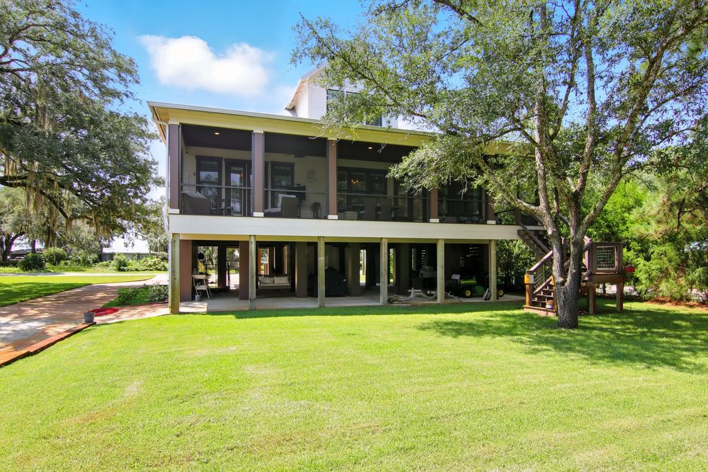 41 of 68 - 400 Pitts Bayshore Drive, Freeport, FL