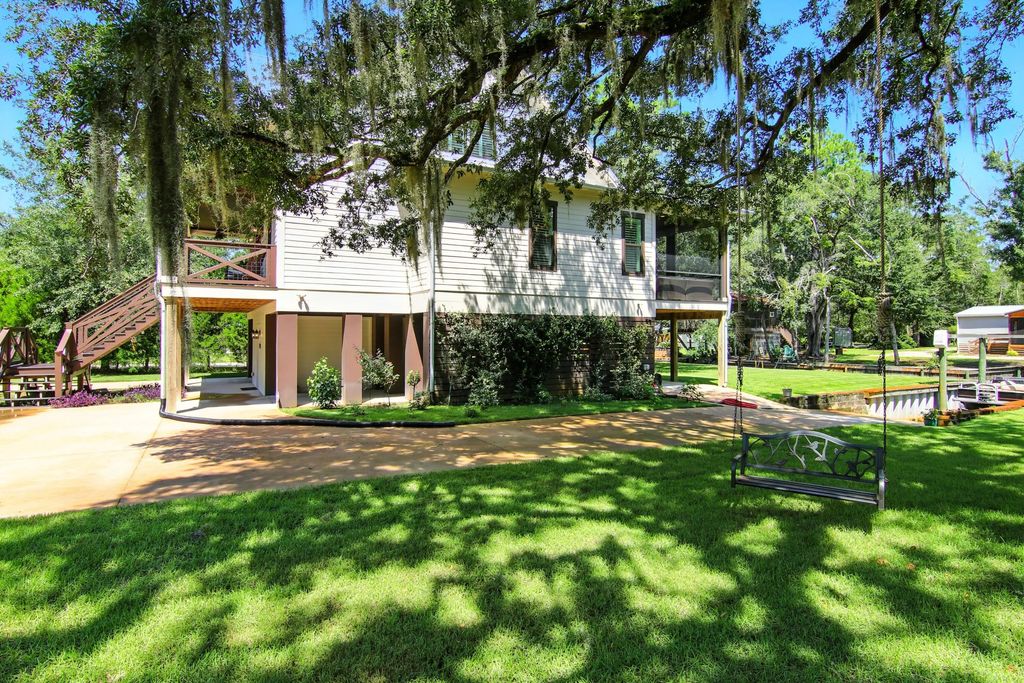 53 of 68 - 400 Pitts Bayshore Drive, Freeport, FL