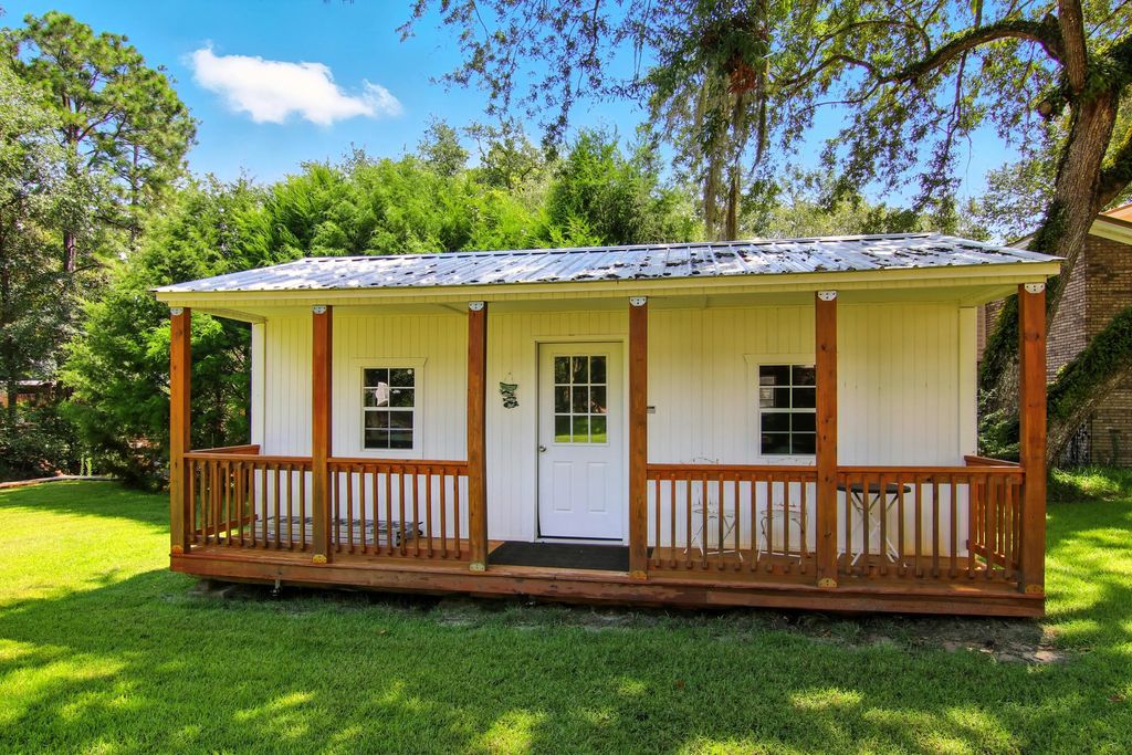 55 of 68 - 400 Pitts Bayshore Drive, Freeport, FL
