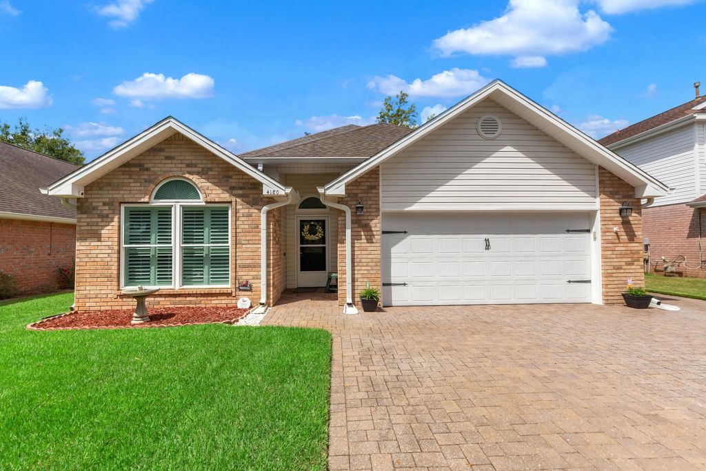 4180 White Tail Circle, Niceville