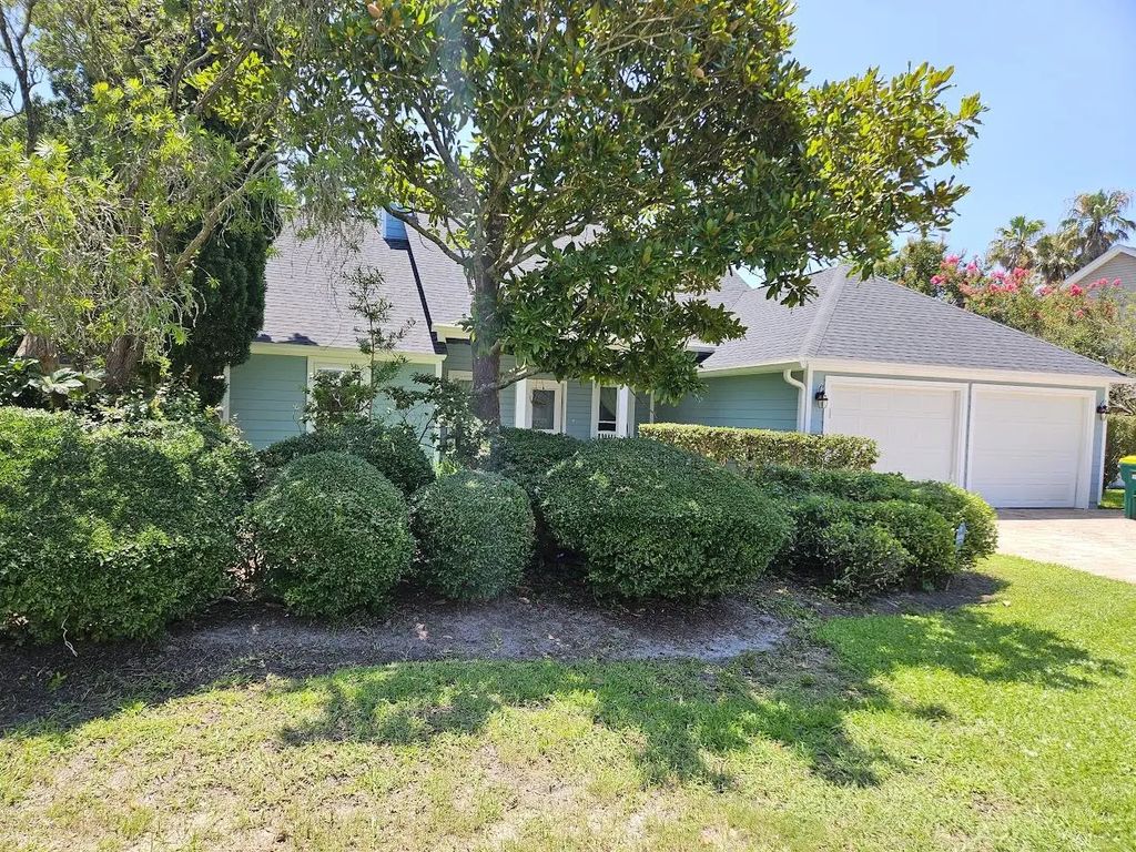 1131 Bay, Destin