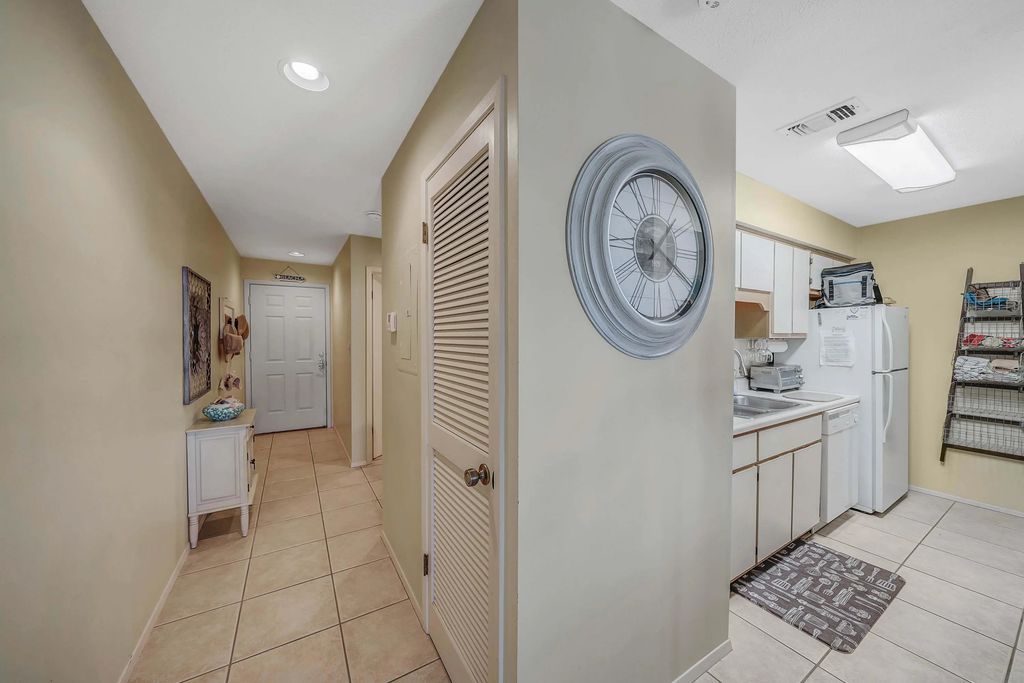 11 of 46 - 17614 Front Beach Road Unit E17, Panama City Beach, FL