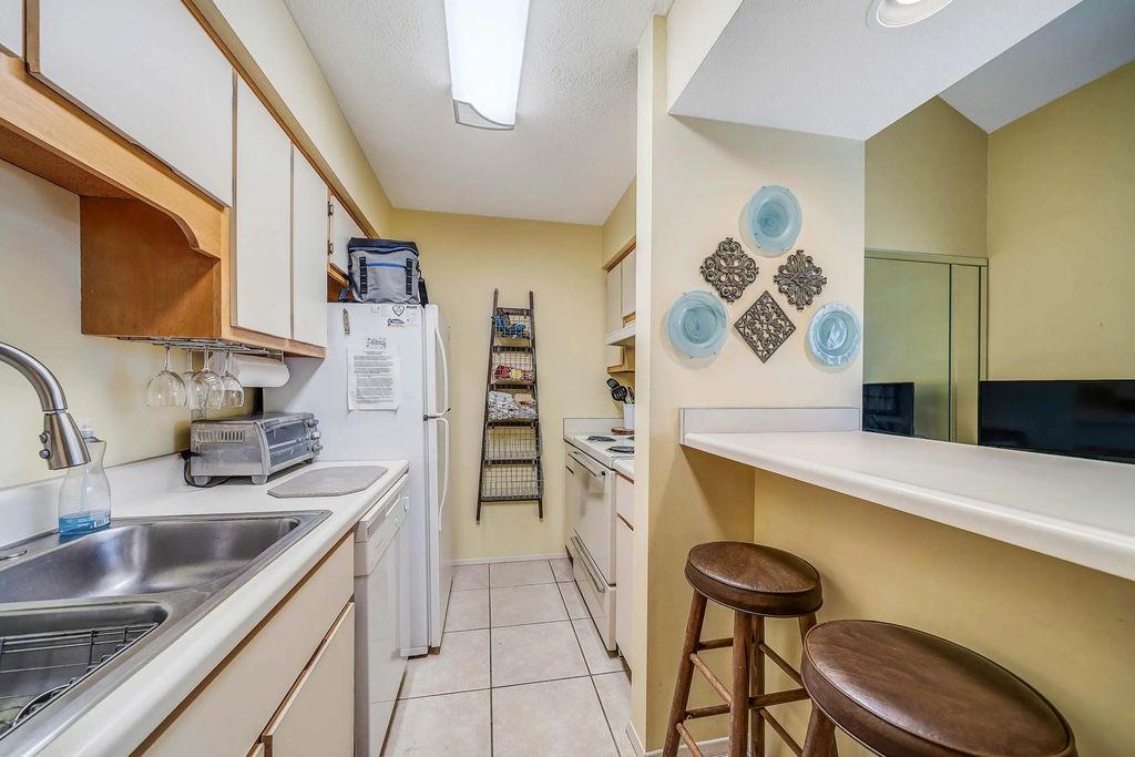 13 of 46 - 17614 Front Beach Road Unit E17, Panama City Beach, FL
