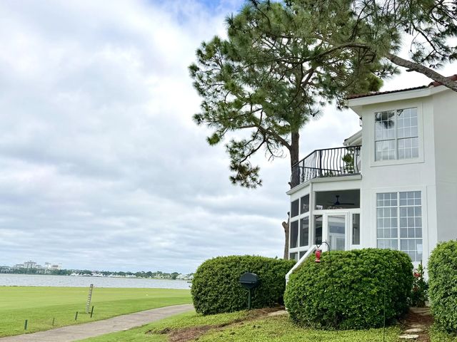 Photo of Listing #1012778