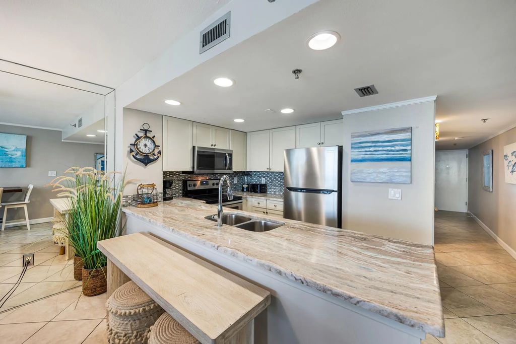 10 of 27 - 1040 E Highway 98 1004, Destin, FL