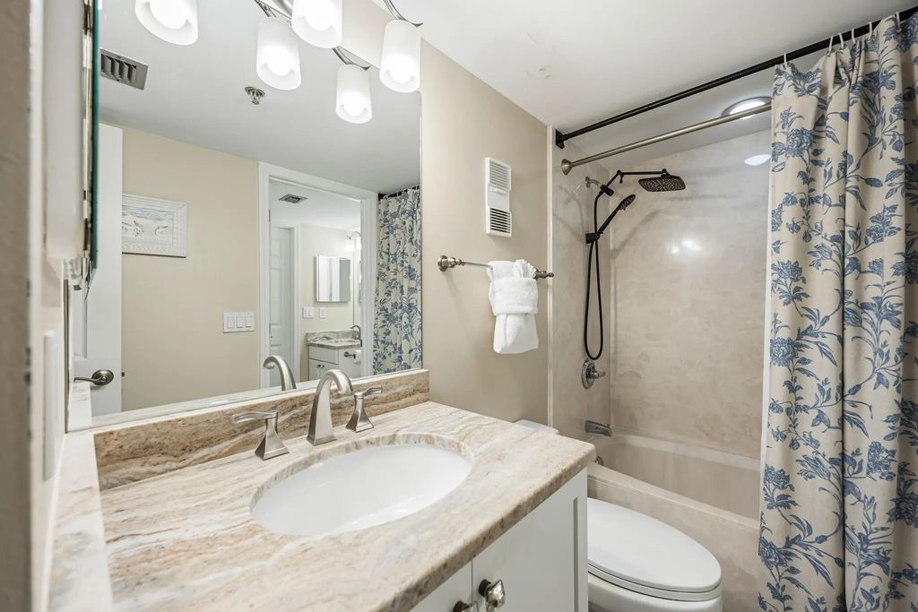 15 of 27 - 1040 E Highway 98 1004, Destin, FL