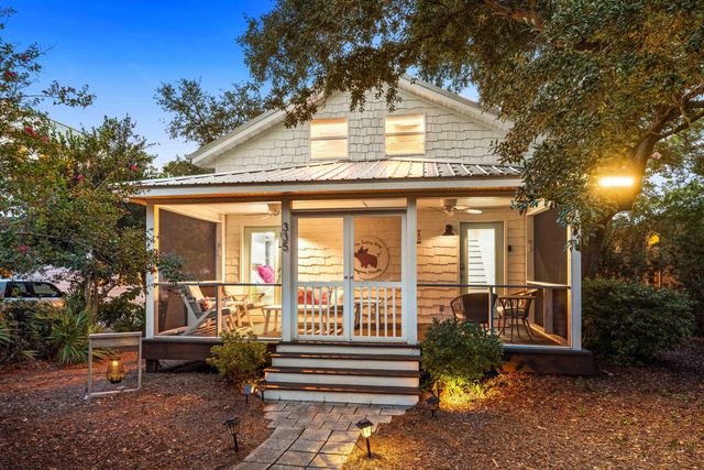 335 San Juan Avenue, Santa Rosa Beach.