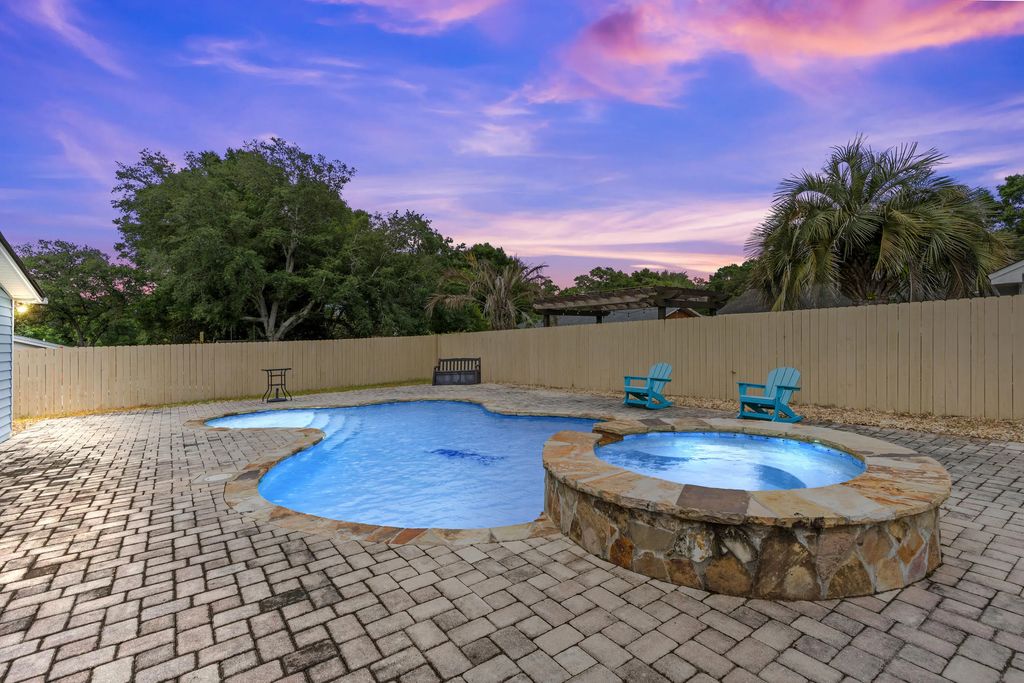 1121 37th Street, Niceville