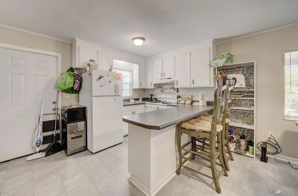 10 of 29 - 5725 Sunset Avenue, Panama City Beach, FL