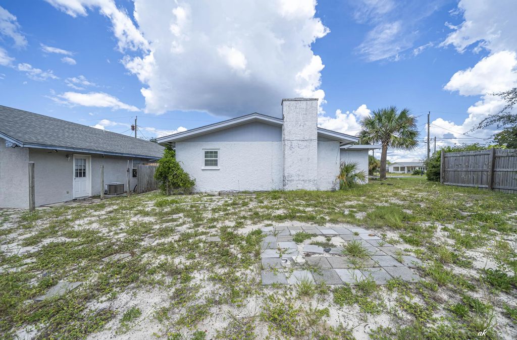 21 of 29 - 5725 Sunset Avenue, Panama City Beach, FL