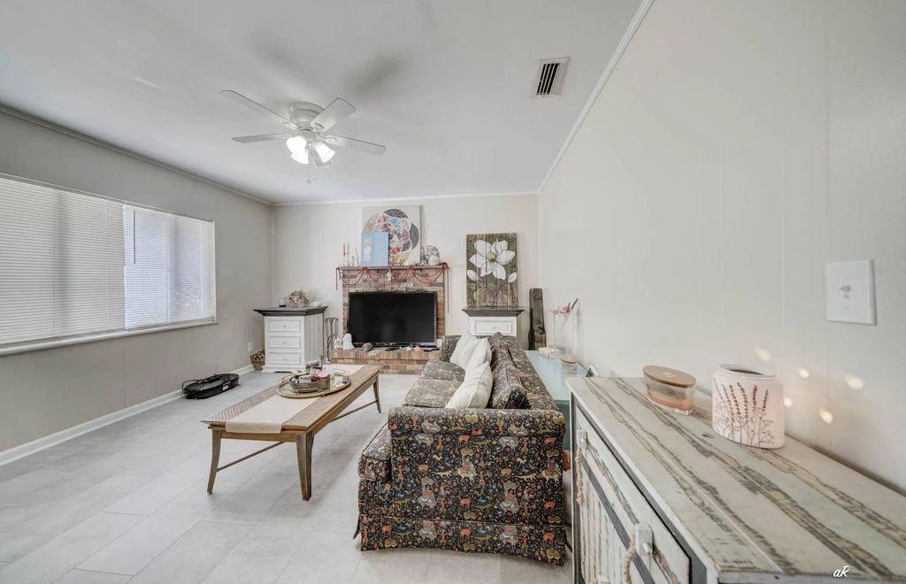 6 of 29 - 5725 Sunset Avenue, Panama City Beach, FL
