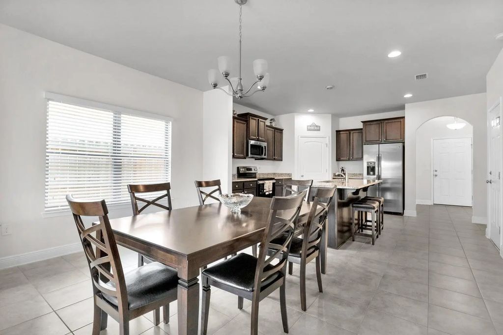 1729 Waterford Sound Boulevard, Gulf Breeze